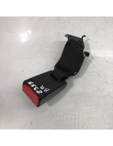 Attache ceinture arriere gauche BMW SERIE 1 F20 PHASE 2 Diesel