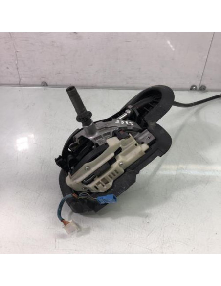 Selecteur boite de vitesse BMW SERIE 1 E88 CABRIO Diesel