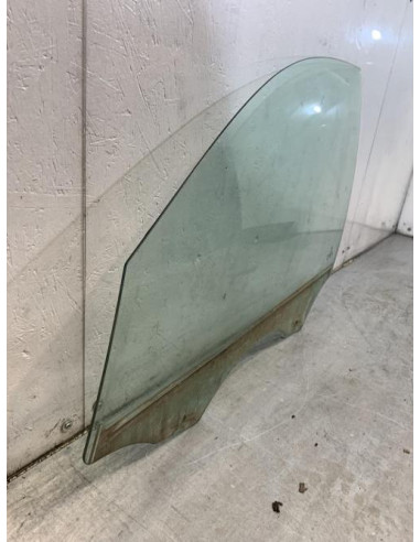Vitre avant gauche BMW SERIE 3 E90 PHASE 1 Diesel