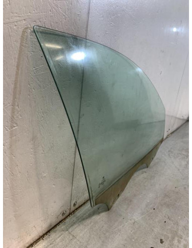 Vitre avant droit BMW SERIE 3 E90 PHASE 1 Diesel