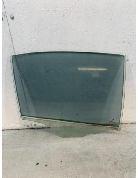 Vitre arriere droit BMW SERIE 3 E90 PHASE 1 Diesel