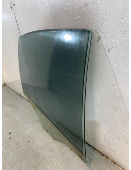 Vitre arriere droit BMW SERIE 3 E90 PHASE 1 Diesel