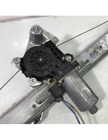 Leve vitre electrique arriere droit BMW SERIE 3 E46 PHASE 1 Diesel