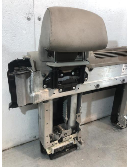 Appui tete arriere BMW SERIE 1 E88 CABRIO Diesel