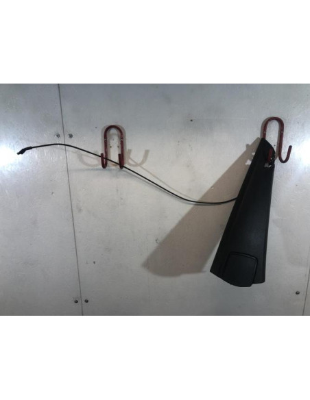 Garniture laterale arriere gauche BMW SERIE 1 E88 CABRIO Diesel