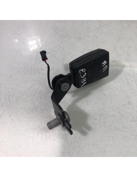 Attache ceinture arriere gauche MINI MINI 3 F56 PHASE 1 Essence