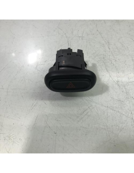 Bouton de warning MINI MINI 3 F56 PHASE 1 Essence