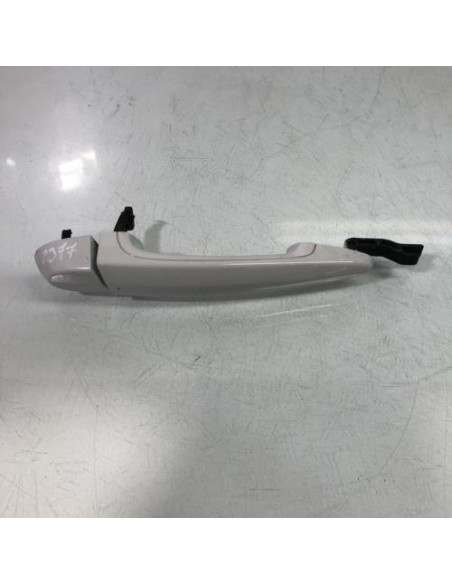 Poignee porte avant droit BMW SERIE 1 F20 PHASE 1 Diesel