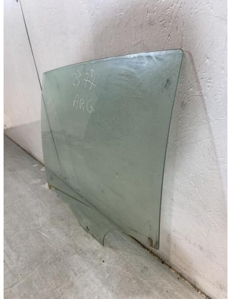 Vitre arriere gauche BMW SERIE 1 F20 PHASE 1 Diesel