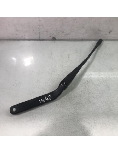 Bras essuie glace avant gauche BMW SERIE 1 E81 Diesel
