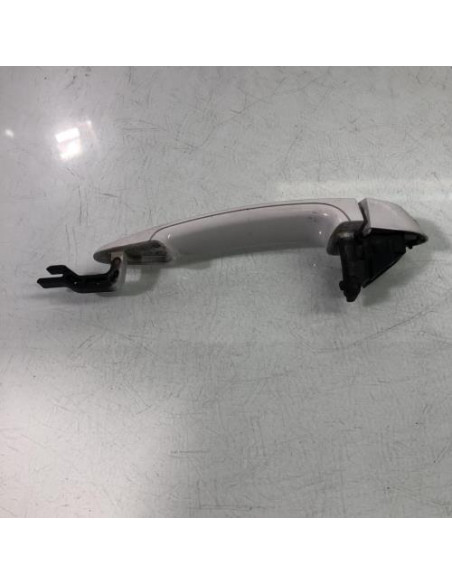 Poignee porte avant droit BMW SERIE 1 E81 Diesel