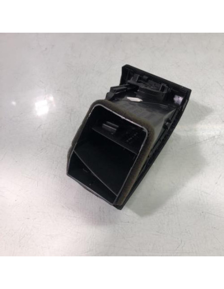 Aerateur tableau de bord avant gauche BMW SERIE 1 E81 Diesel