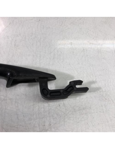 Poignee porte arriere droit BMW SERIE 1 E87 PHASE 1 Diesel