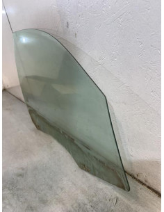Vitre avant droit BMW SERIE 1 E87 PHASE 1 Diesel 2