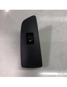 Interrupteur de leve vitre avant droit BMW SERIE 1 E87 PHASE 1 Diesel 2