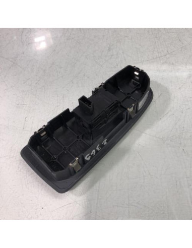 Interrupteur de leve vitre avant droit BMW SERIE 1 E87 PHASE 1 Diesel