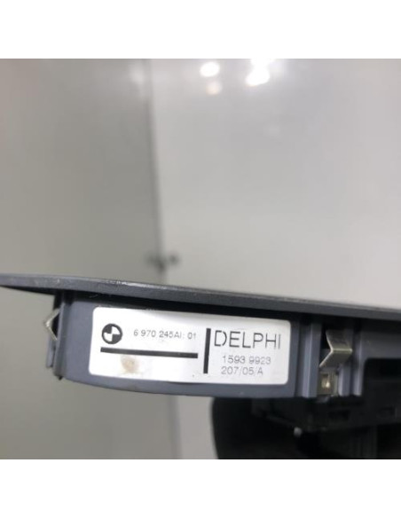 Interrupteur de leve vitre avant droit BMW SERIE 1 E87 PHASE 1 Diesel