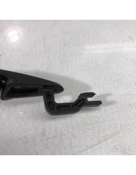 Poignee porte arriere gauche BMW SERIE 1 E87 PHASE 1 Diesel