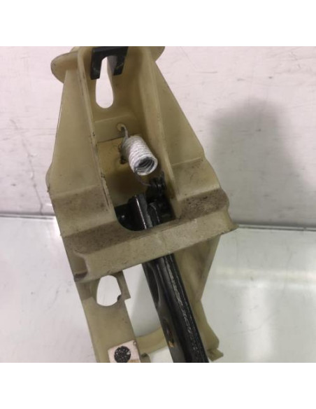 Pedale de frein BMW SERIE 7 E66 LIMOUSINE PHASE 1 Essence