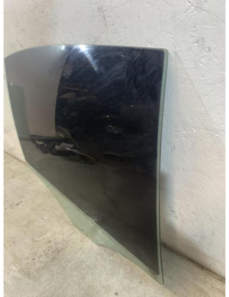Vitre arriere droit BMW SERIE 3 E90 PHASE 2 Essence
