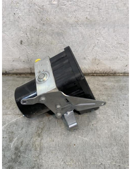 Bloc ABS (freins anti-blocage) BMW SERIE 3 E90 PHASE 2 Essence