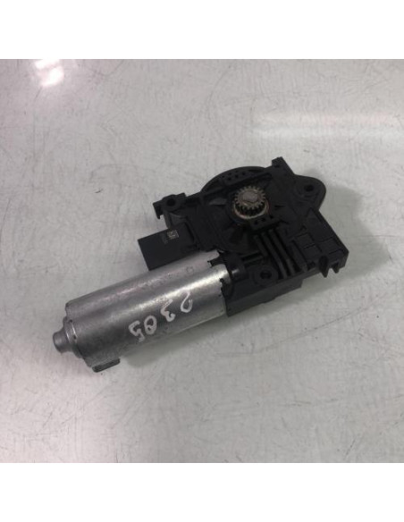 Moteur toit ouvrant BMW SERIE 1 F40 Diesel