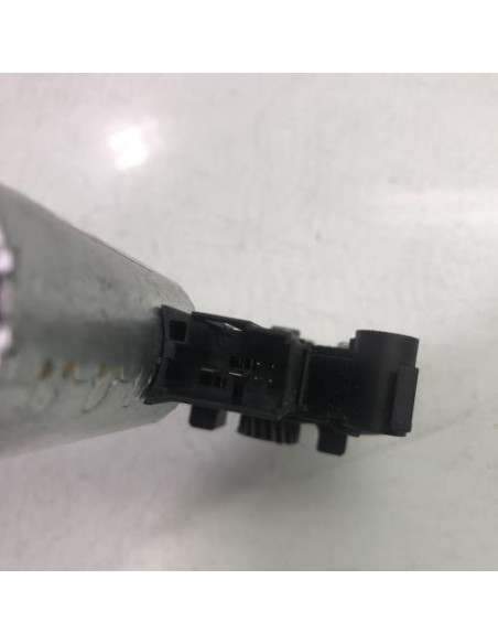 Moteur toit ouvrant BMW SERIE 1 F40 Diesel