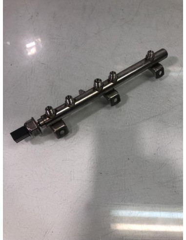 Rampe injection BMW SERIE 1 E87 PHASE 2 