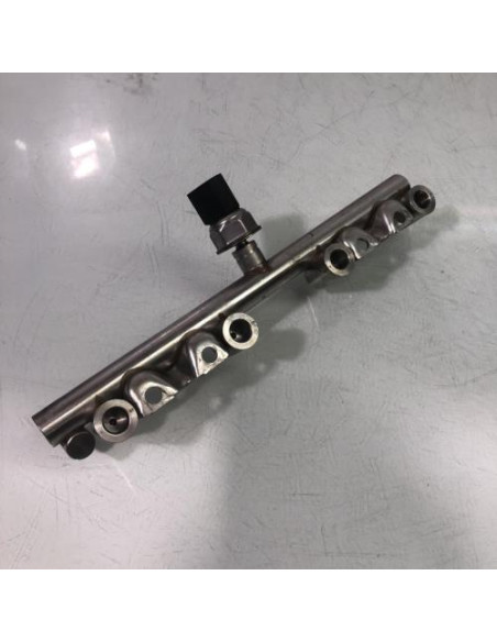 Rampe injection BMW SERIE 1 F20 PHASE 1 