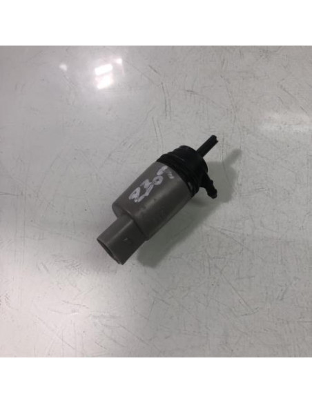 Pompe lave glace arriere BMW SERIE 3 E90 PHASE 2 Essence