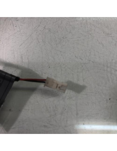 Lumiere porte avant gauche BMW SERIE 3 E90 PHASE 1 