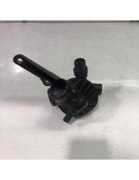 Boitier eau BMW SERIE 1 F20 PHASE 1 
