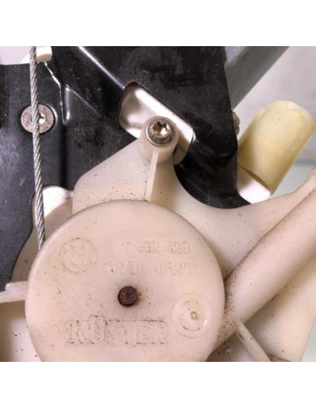 Leve vitre electrique arriere gauche BMW SERIE 5 E39 PHASE 2 Diesel