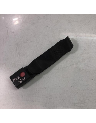 Attache ceinture arriere centrale BMW SERIE 3 E90 PHASE 1 Diesel