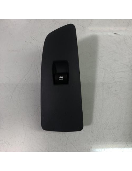 Interrupteur de leve vitre avant droit BMW SERIE 1 E87 PHASE 1 Essence