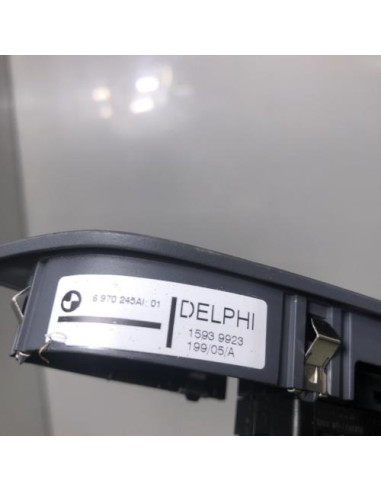 Interrupteur de leve vitre avant droit BMW SERIE 1 E87 PHASE 1 Essence