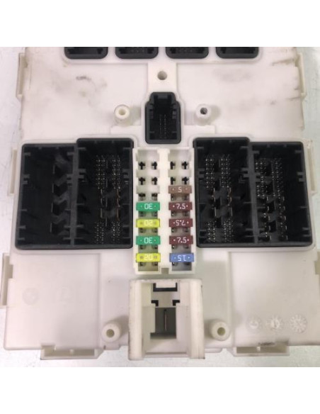 Porte fusible BMW SERIE 1 F20 PHASE 1 Diesel