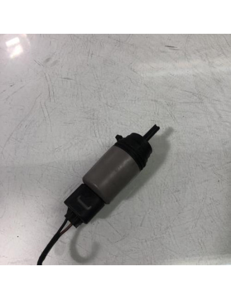 Pompe lave glace arriere BMW SERIE 1 E87 PHASE 1 Essence