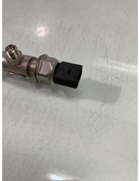 Rampe injection BMW SERIE 1 E81 