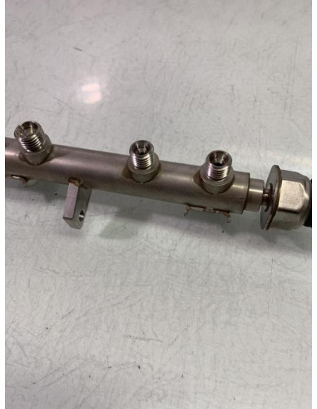 Rampe injection BMW SERIE 1 E81 