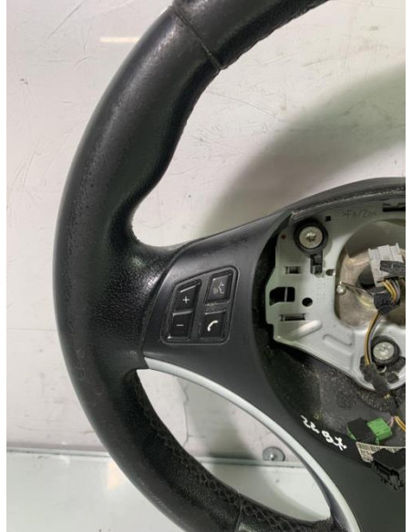 Volant BMW SERIE 1 E81 Diesel