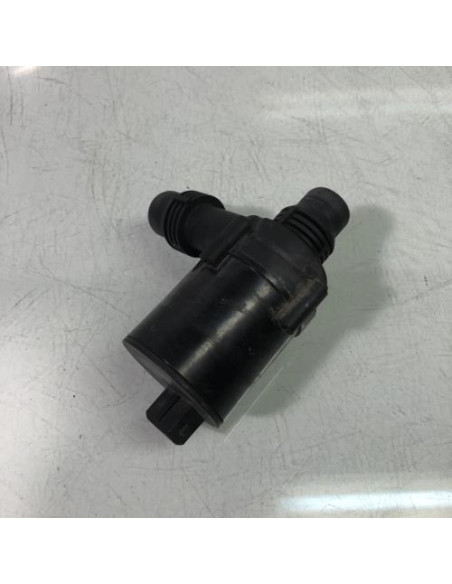 Pompe à eau BMW X5 E53 Diesel