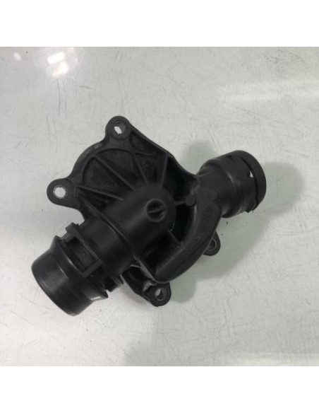 Boitier eau BMW X5 E53 Diesel