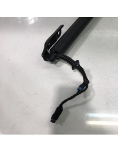 Verin de coffre gauche BMW SERIE 1 F40 Diesel 2