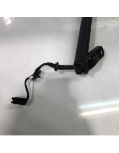 Verin de coffre droit BMW SERIE 1 F40 Diesel 2