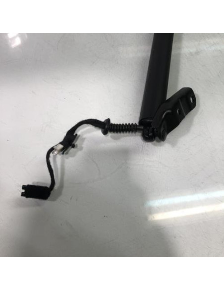 Verin de coffre droit BMW SERIE 1 F40 Diesel