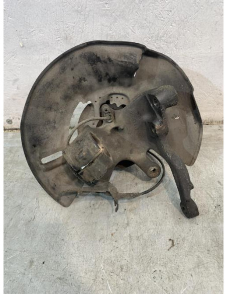 Fusee avant gauche BMW SERIE 7 E38 Essence