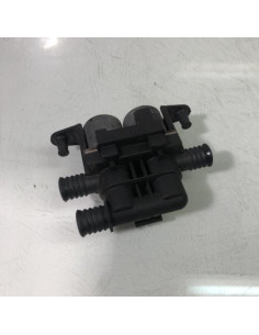 Robinet de chauffage BMW SERIE 5 E39 PHASE 2 Diesel 2