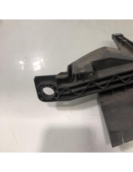 Support de phare gauche (tôle) BMW X3 E83 PHASE 2 Diesel