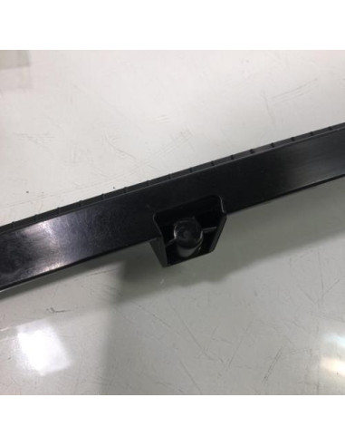 Garniture porte arriere gauche MINI MINI 3 F60 COUNTRYMAN PHASE 1 BREAK 